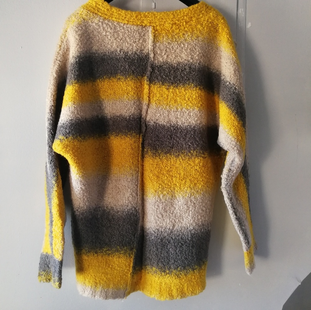 Sparkle & Fade Sweater, S size - Picture 2 of 4